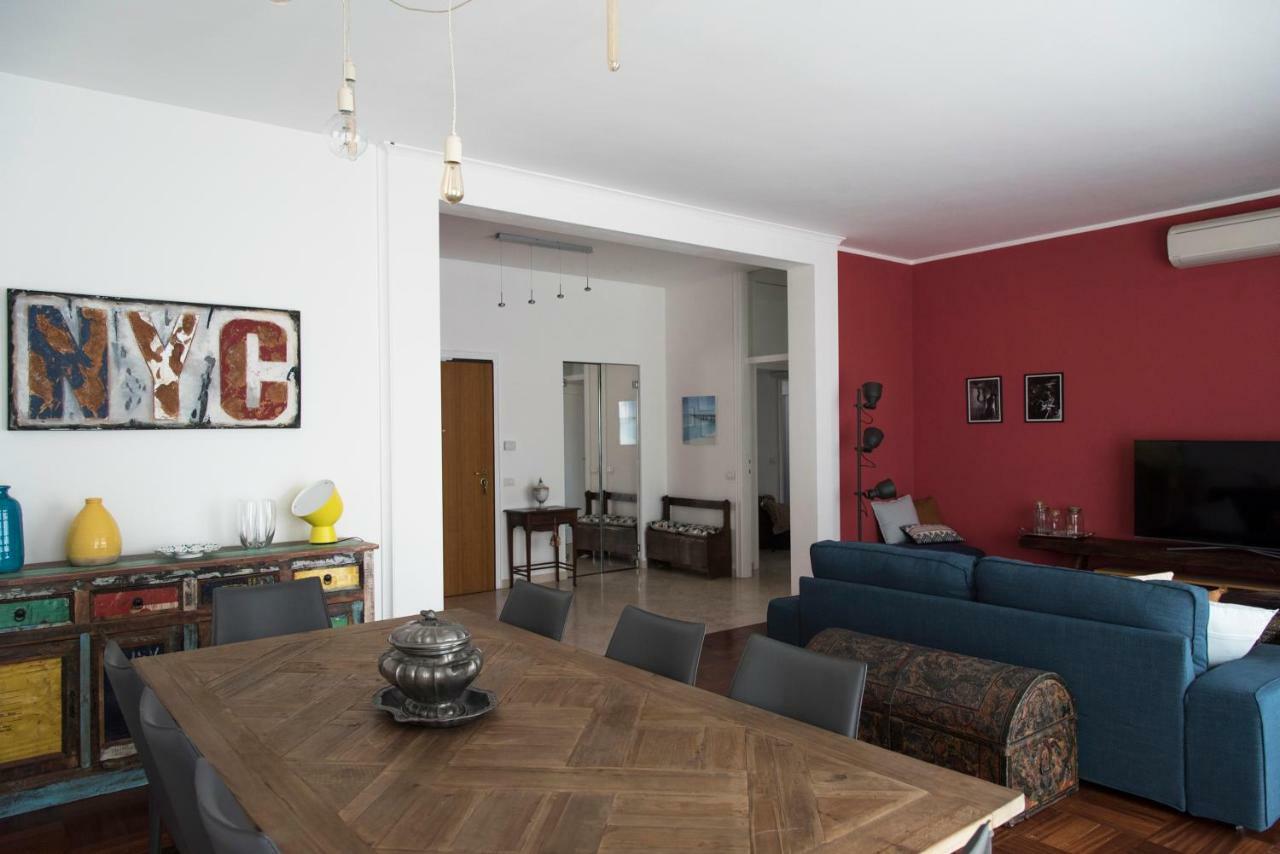 Appartamento Luxurious 4bdr Penthouse Near Duomo Cathedral Milano